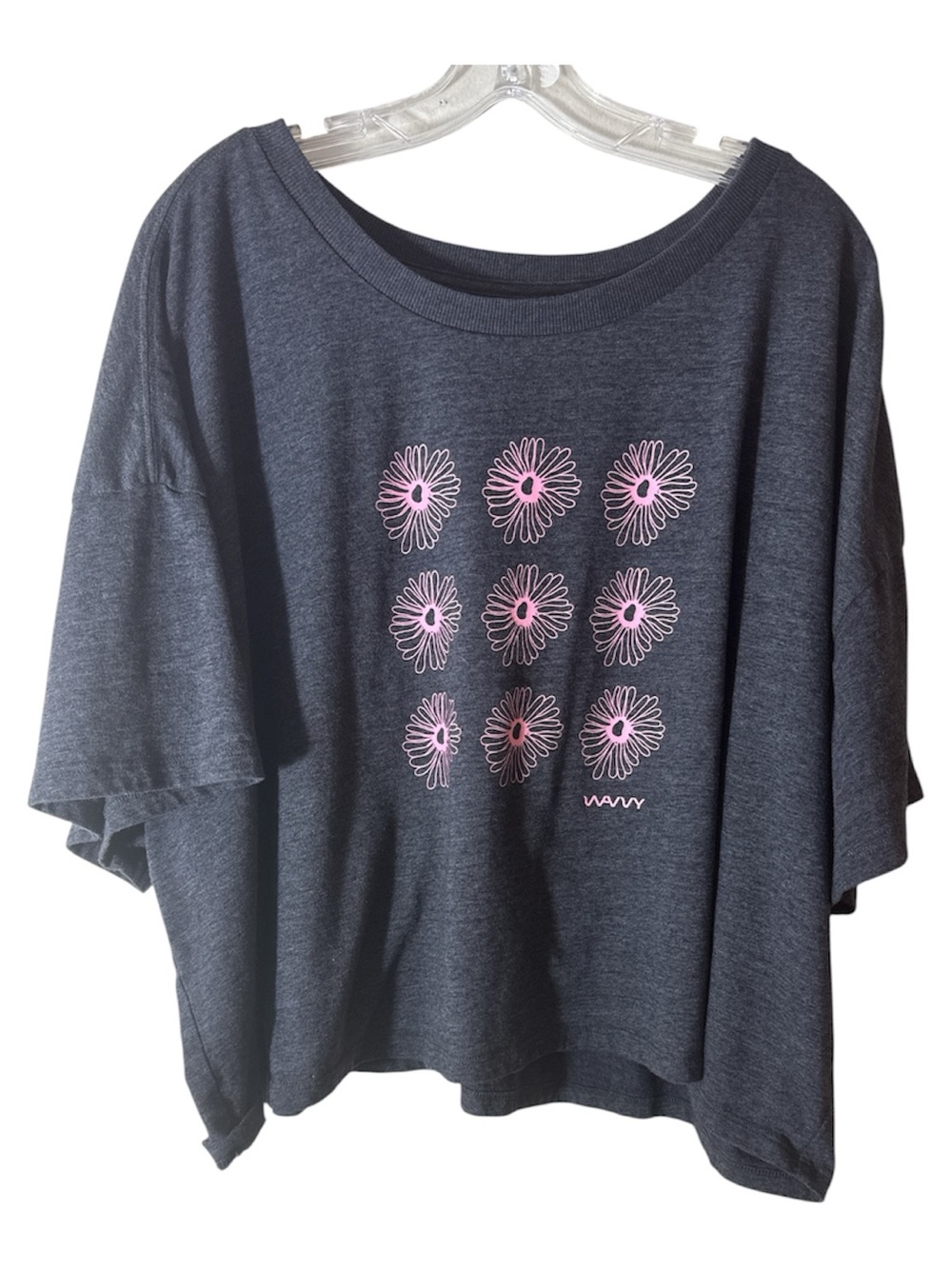 Women's Gray Waavy Charcoal Soft Cropped Tee Pink Floral Print Roomy Size 3X